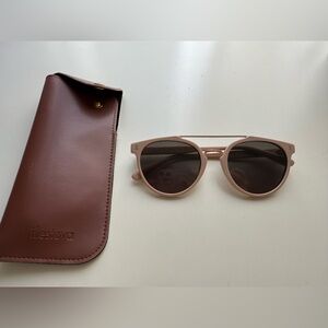 Illesteva Light Pink Sunglasses with Brown Case
